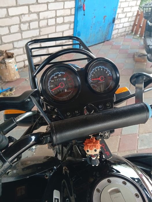Мотоцикл Suzuki GSX 200