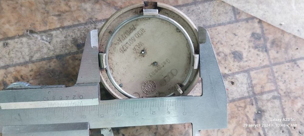 Огледало дясно за Опел  корса б,Капачка за ауди,Газов амортисьор Габр