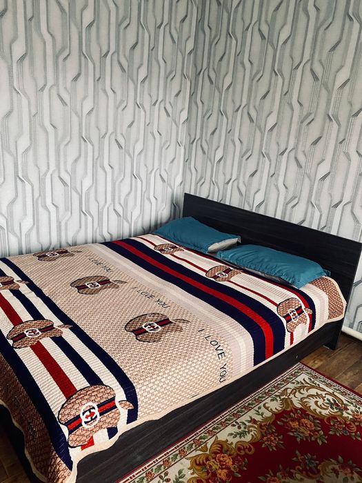 продам спальний гарнитур