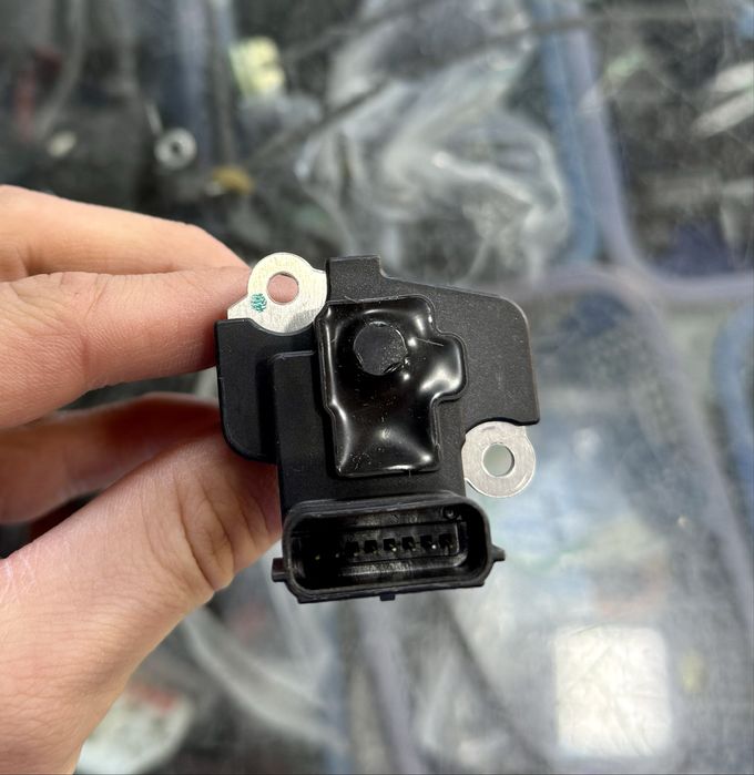 ДМРВ датчик Tracker Onix Captiva Malibu Cobalt Spark