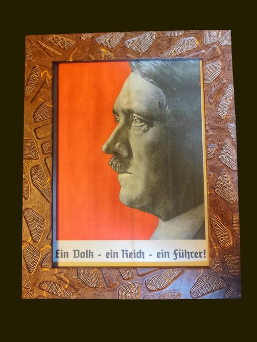 Комплект от три предмета на Адолф