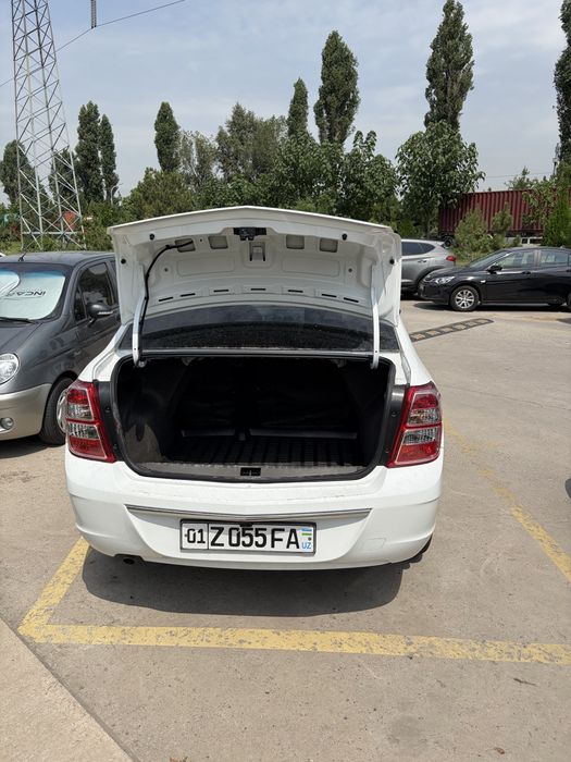 Cobalt 2025, белый цвет, пробег 22,000km