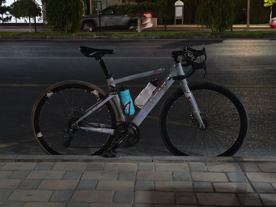 Шоссейный велосипед