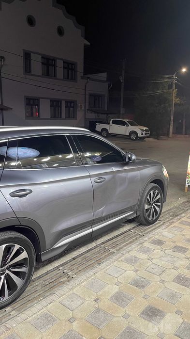 Дверь правая передняя BYD Song Champion