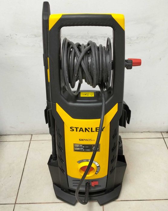 Aparat De Spalat Cu Presiune Stanley Sxpw25dts 150Bari 810L/h 29135