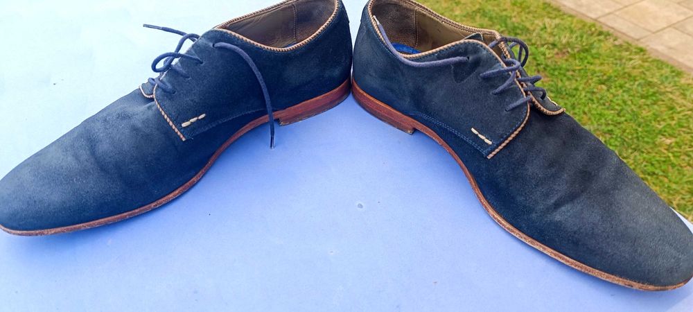 Vând pantofi JOOP barbati