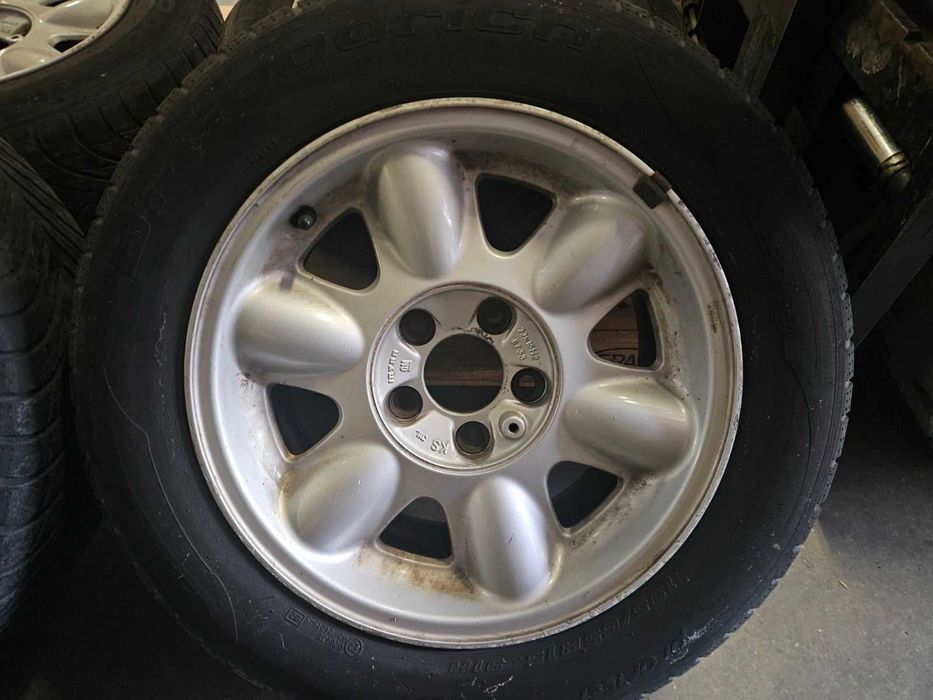 Оригинални алуминиеви джанти от Opel Omega B R15