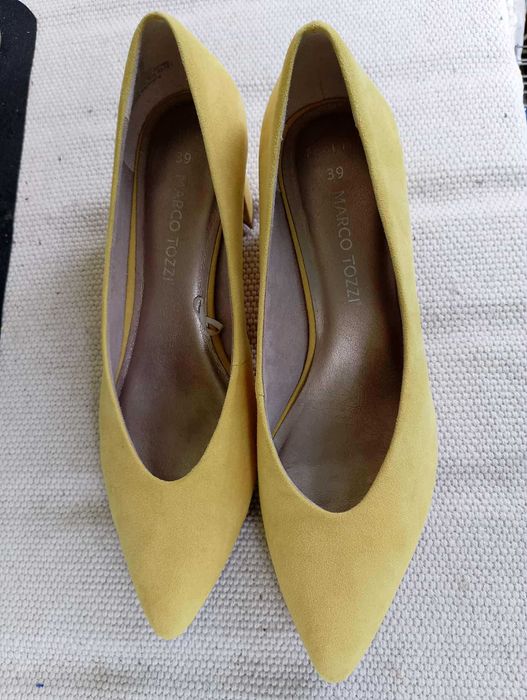 Красиви дамски обувки на Marco Tozi - висококачествен текстил, 10 евро