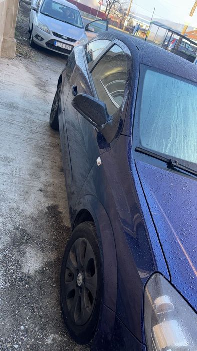 Vând sau schimb Opel Astra GTC