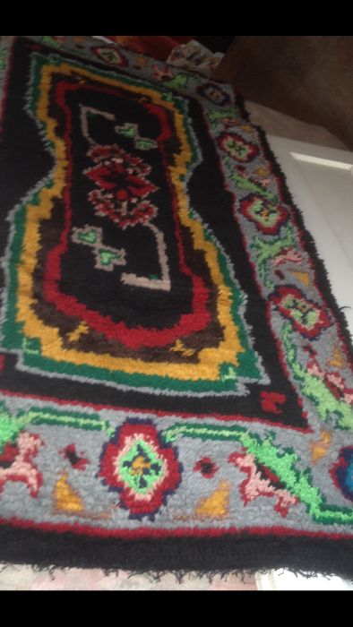 Черги-вълнени от съндъка на баба