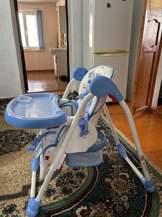 Столь для кормления, состояние отличное