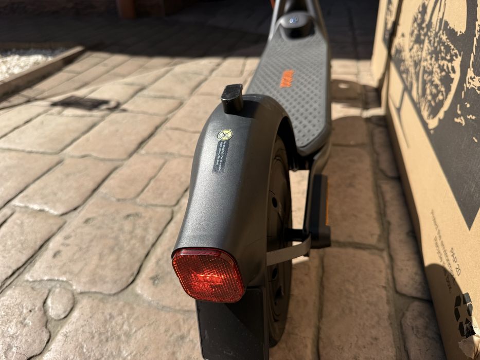 Trotineta Segway Ninebot F2 PRO - stare noua