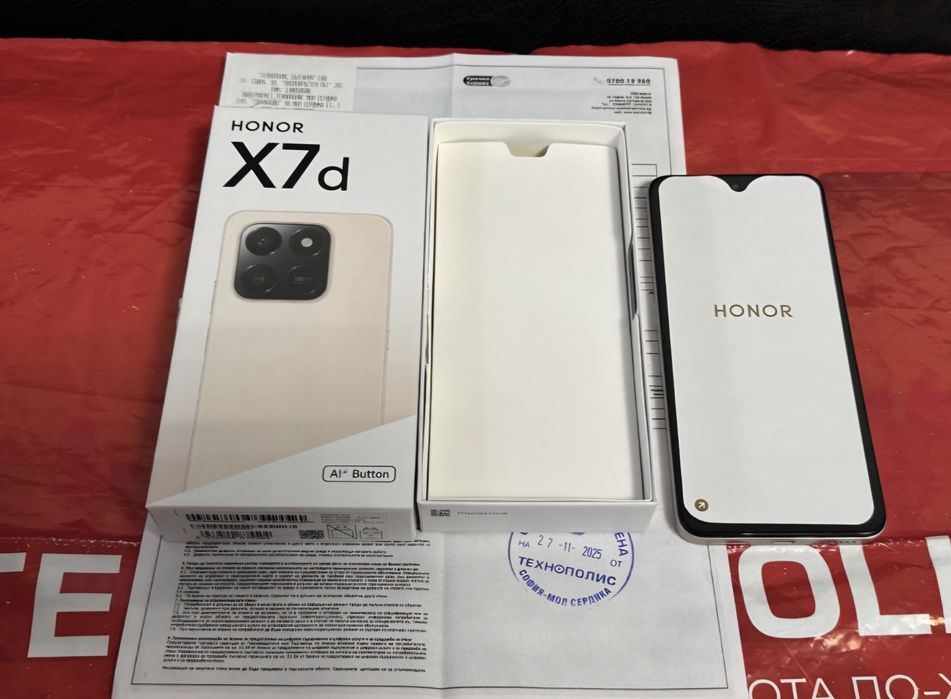 ЧИСТО НОВ 256GB Honor X7d Гаранция Технополис 2027г. Desert Gold