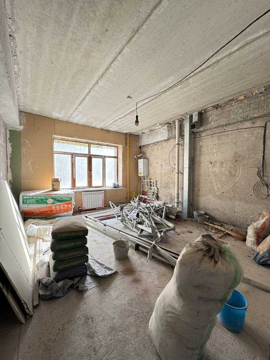 продается 4/2/7 130м2 НА: МАХТУМКУЛИ улица