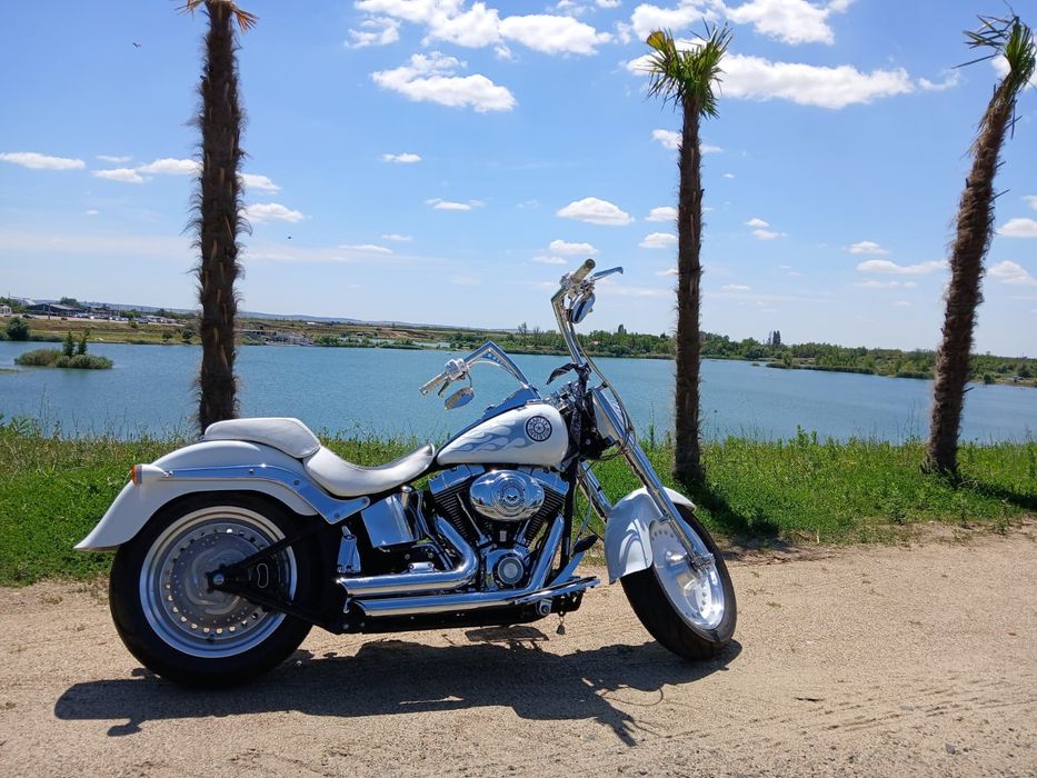 Vând Harley Davidson Fat Boy 96 ci (1600cc) 2007