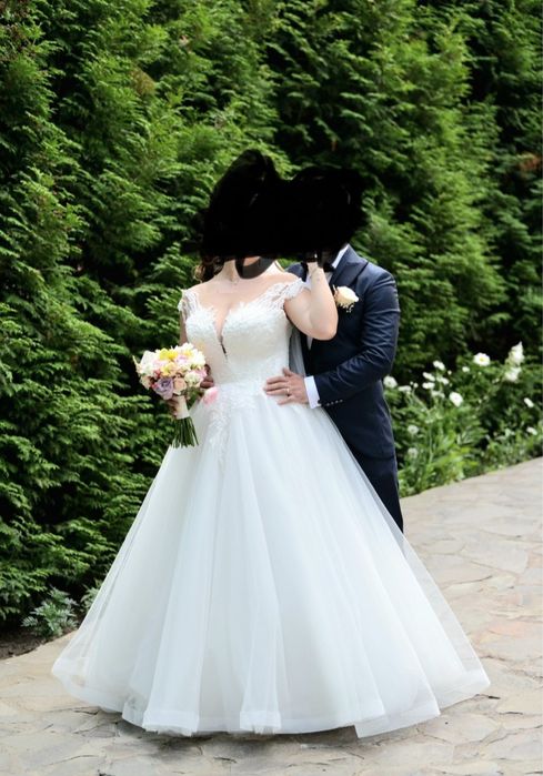 Rochie mireasa cu sclipici