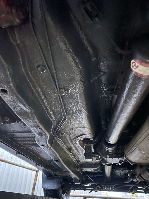 Обработка днище Антикором пушсалом