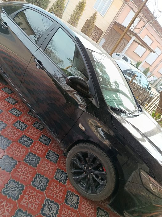 Monza at qora sotiladi