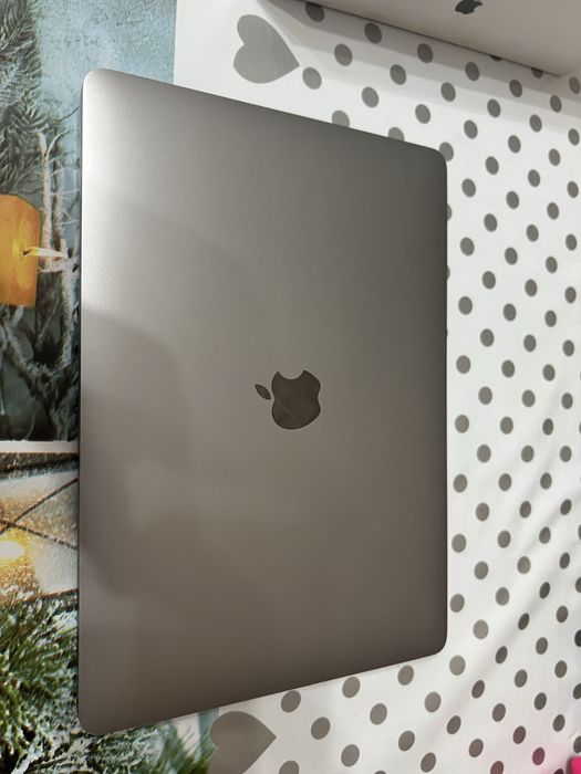 Macbook pro 13 m1