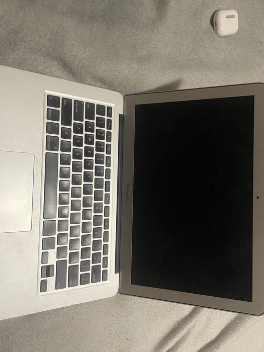 Macbook air 13 ca nou
