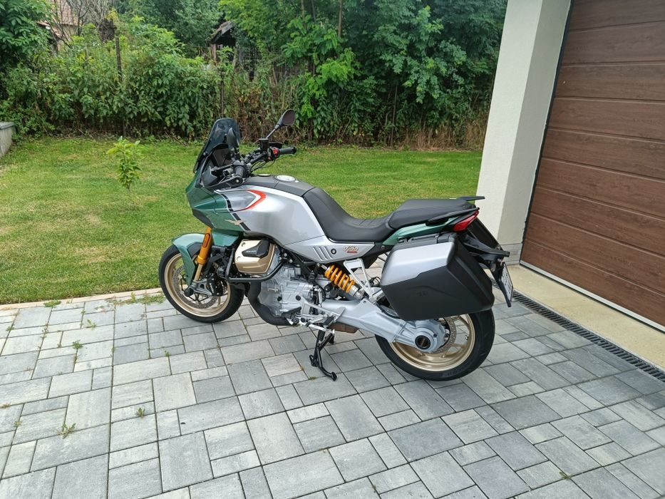 Moto Guzzi V100 Mandello S