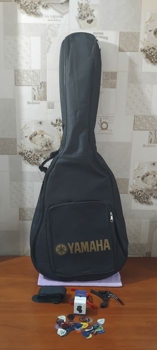 Продам Гитару  за 20000тг. Район Бурова