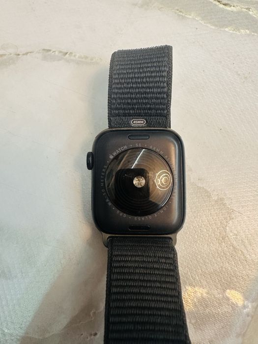 Apple watch SE 2024