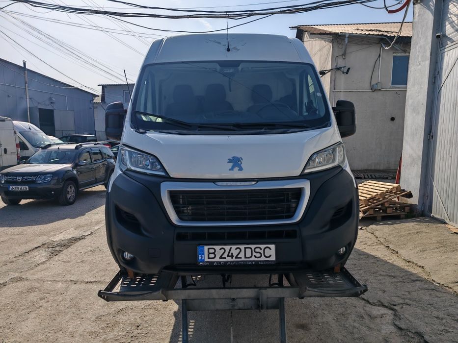 PEUGEOT Boxer
