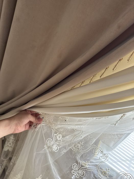 Шторы б/у 250000 тенге