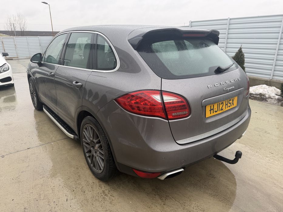 Bara spate stopuri haion capota usa portiera porsche cayenne 92a p7