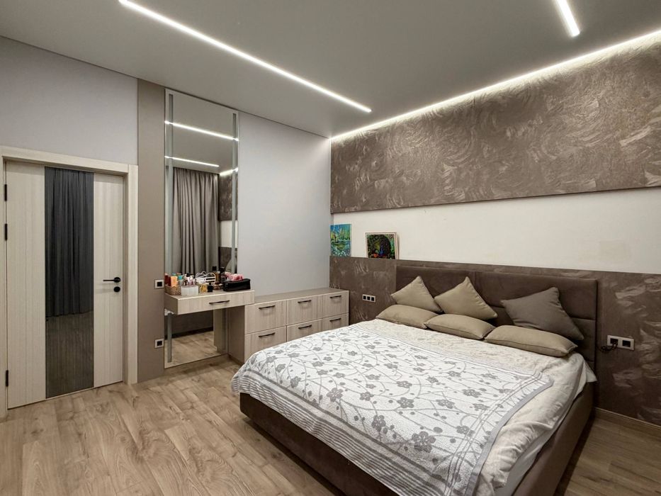 Продается 3/6/9 90м2 в ЖК Greenwich, ор-р: Электроаппарат