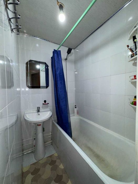 № 4058. Продается 3х-комнатная квартира.