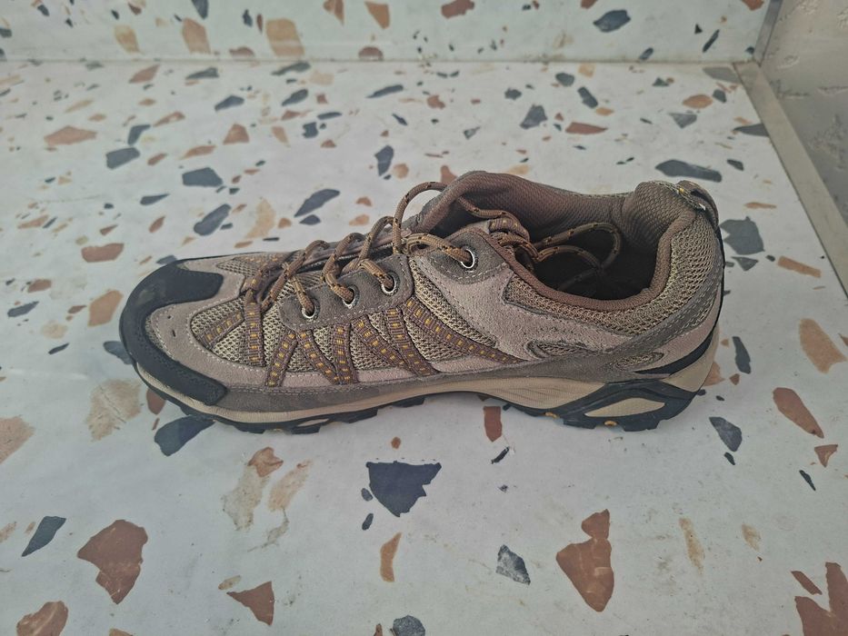 Кросcовки the north face