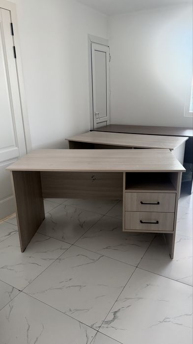 Столы для офиса