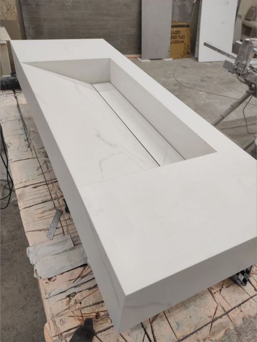 Умывальник из керамогранита на заказ