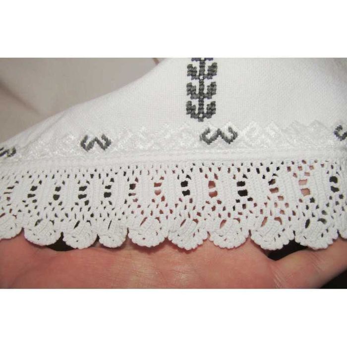 IIe traditionala veche padureneasca, rochie populara Hunedoara