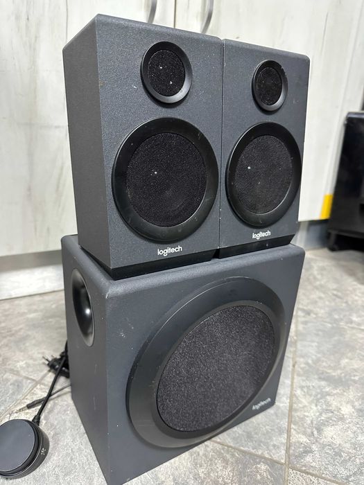 Тонколони , буфер Logitech Z333 2.1 за компютър