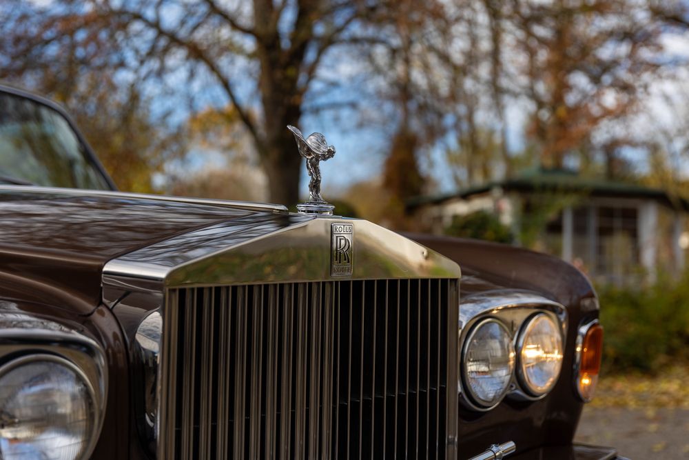 Inchiriez Rolls Royce clasic, retro, epoca, aer conditionat
