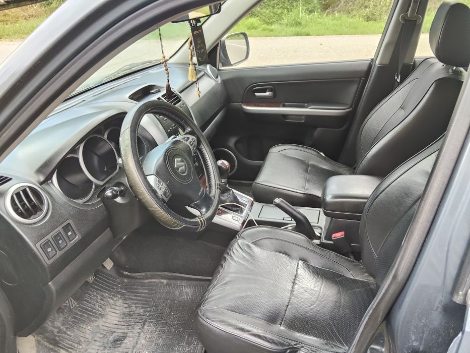 Vând Suzuki Grand Vitara 2