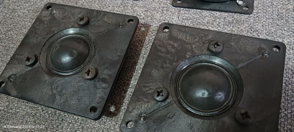 Difuzoare inalte si medii