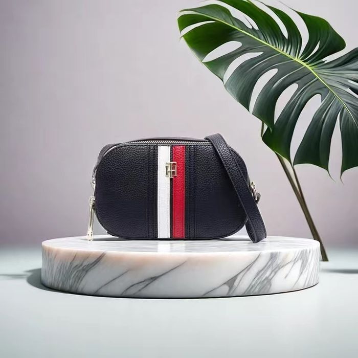 Сумка новая Tommy Hilfiger