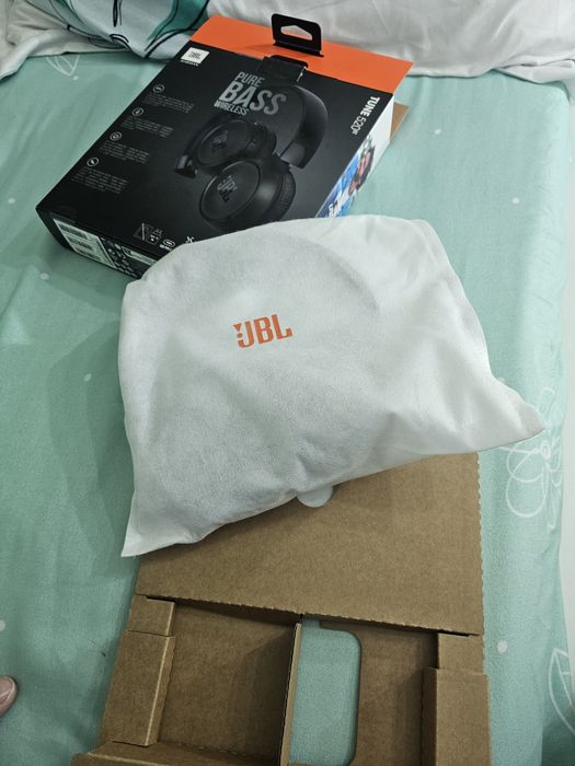 Casti JBL  520 noi