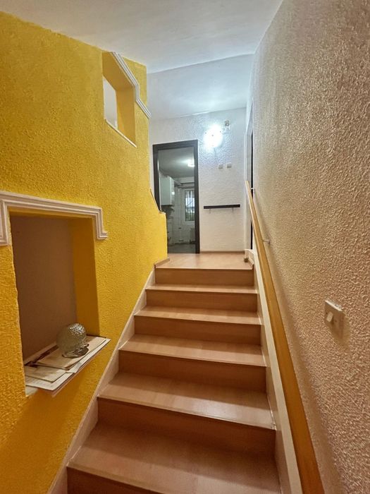 Vand apartament 3 camere duplex centru