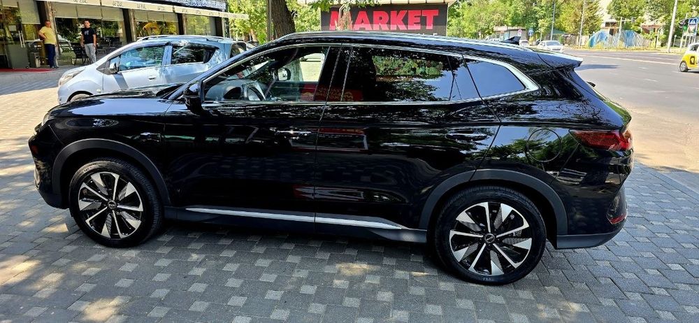 BYD Chempion Smart 2025 qora kraska tozza 605km toza tok