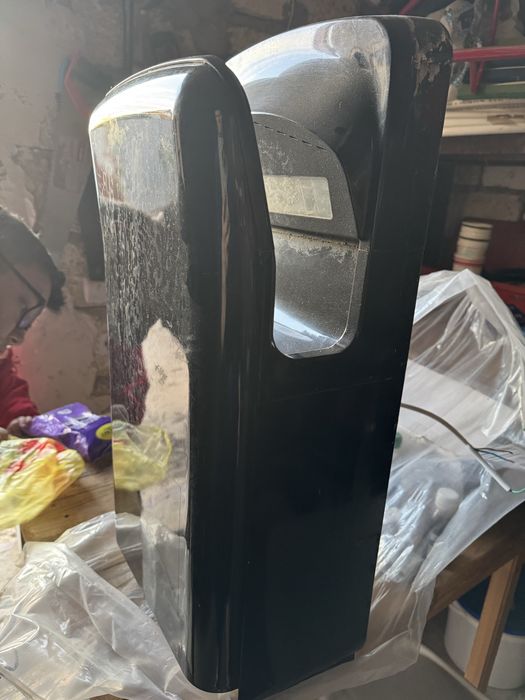 продам сушилку для рук