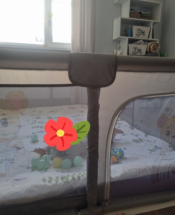 Игровой манеж продам