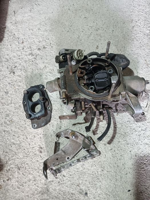 Части за Мерцедес 124