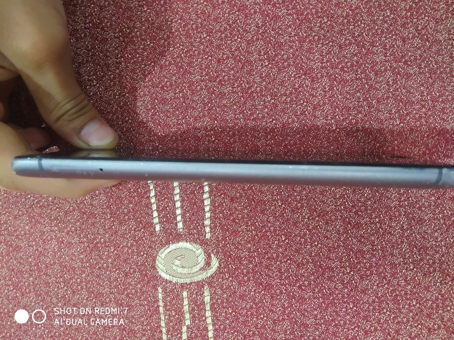 Redmi 5 S sotiladi 399 min som