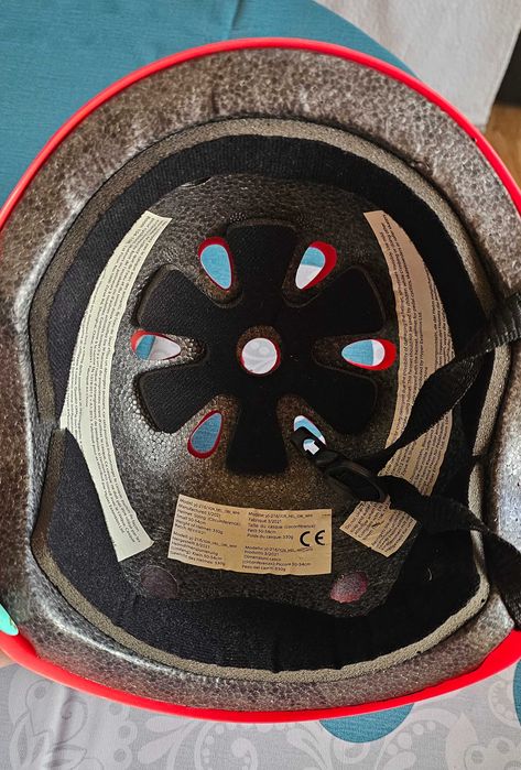 Genunchiere, cotiere,casca protectie copii