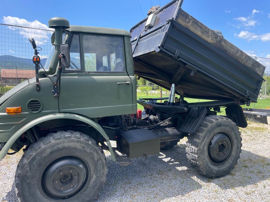 Mercedes Unimog 4x4